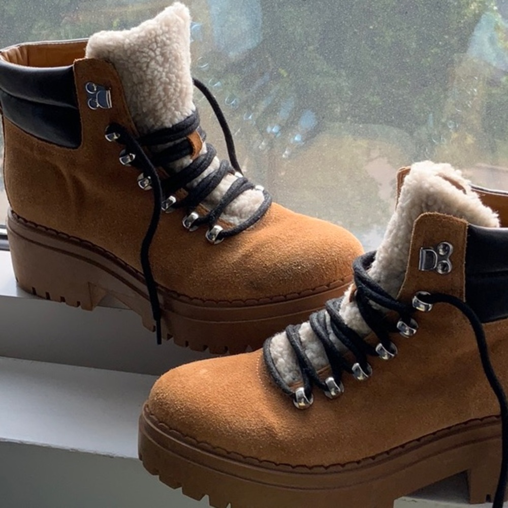 Marc Fisher Lace-up Suede and Faux Shearling Tongue Suede Boot SZ 6.5